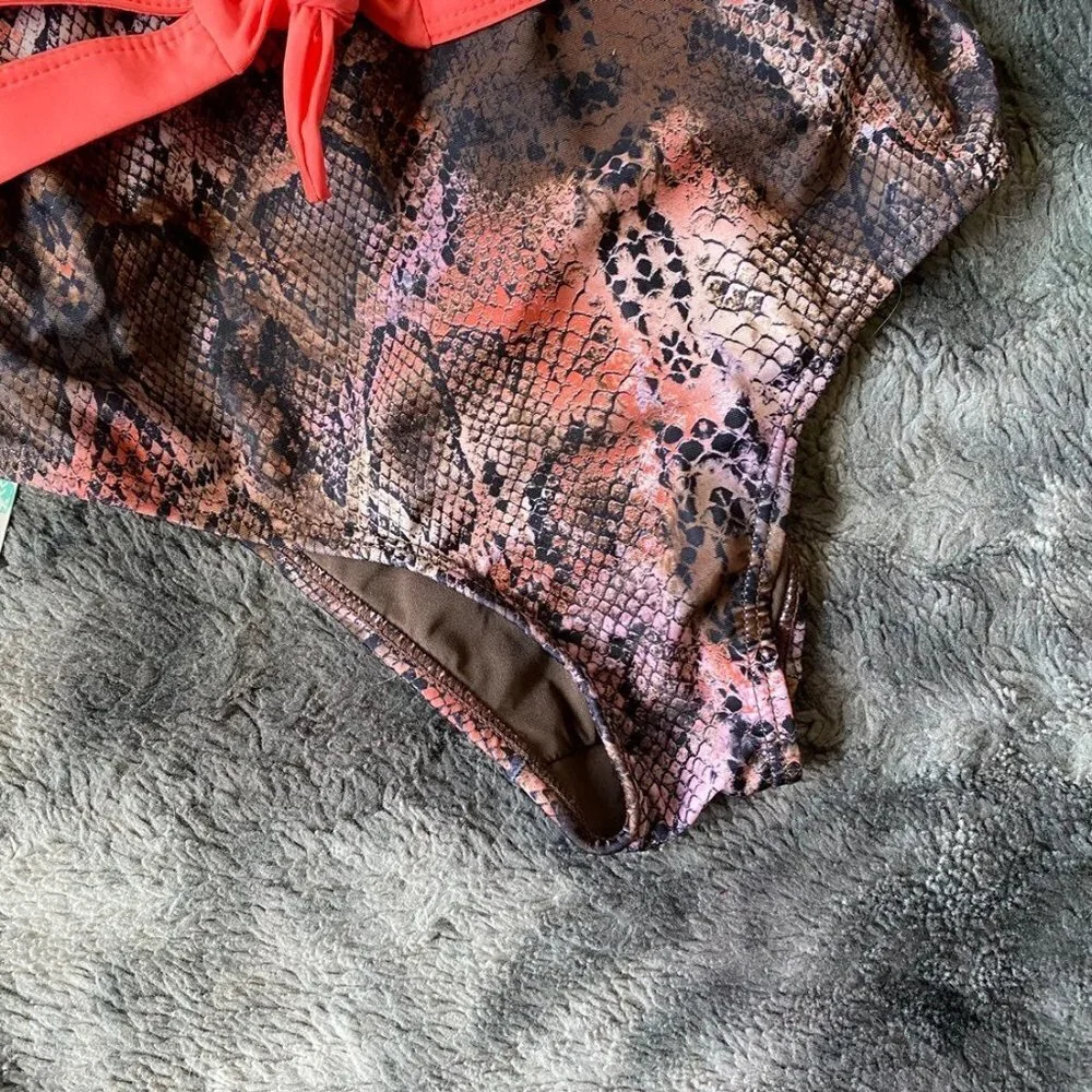 Saha One piece Swimsuit